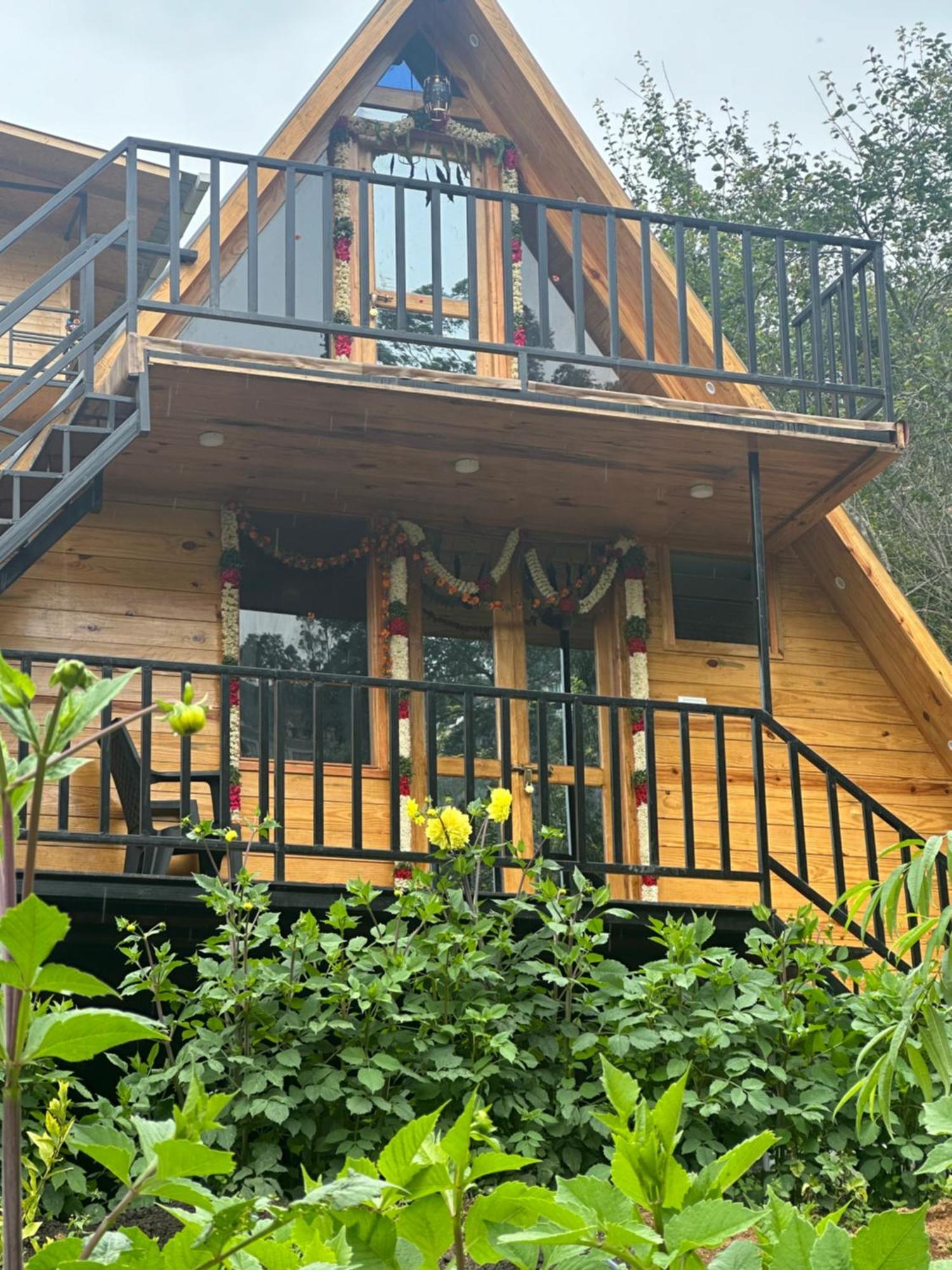 Magica Mount A Frame Wood House Villa Kodaikanal Eksteriør billede